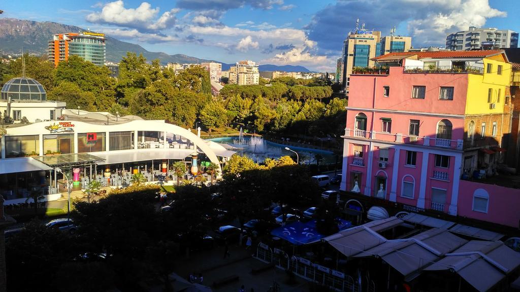 Ecoart Apartments Tirana Exterior foto